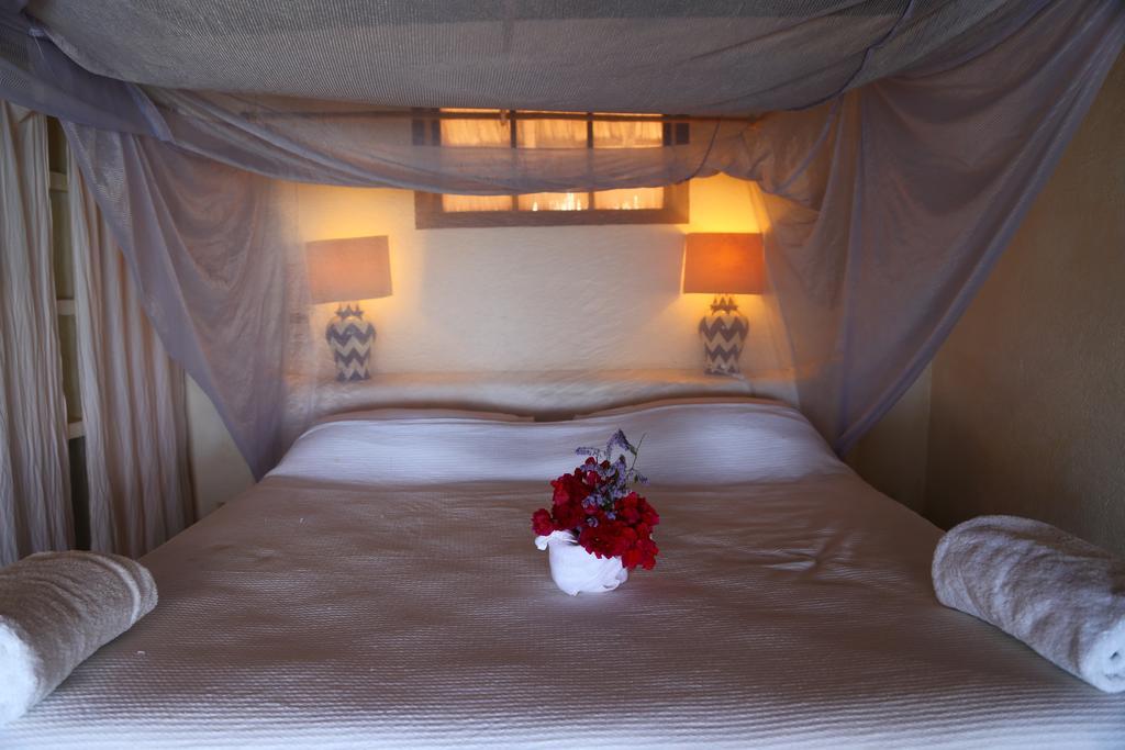 Hotel Bahia De La Luna Arroyo Cruz Kültér fotó