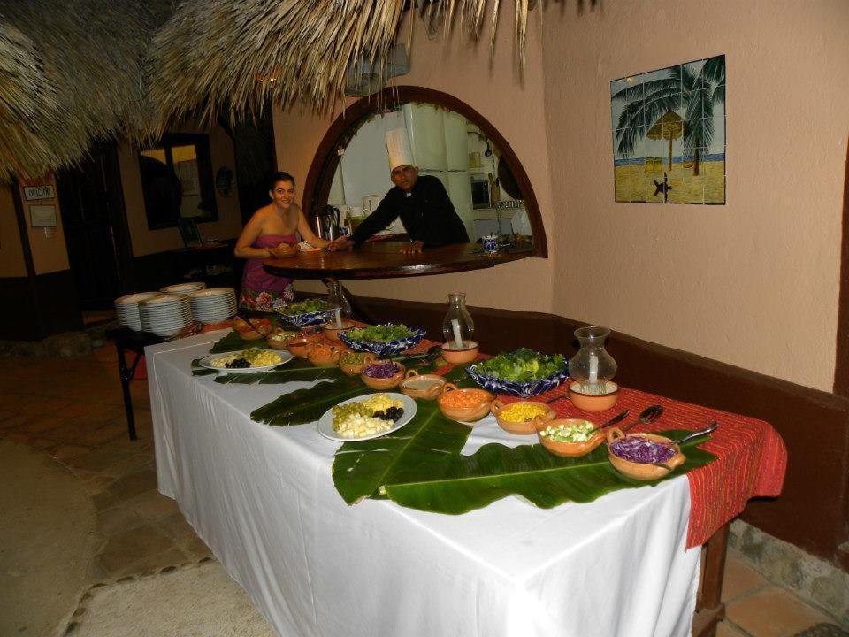 Hotel Bahia De La Luna Arroyo Cruz Kültér fotó